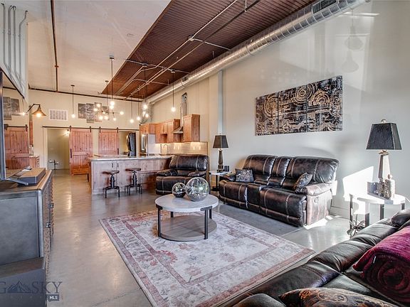 5th image of 1363 Montana Ave Suite 302