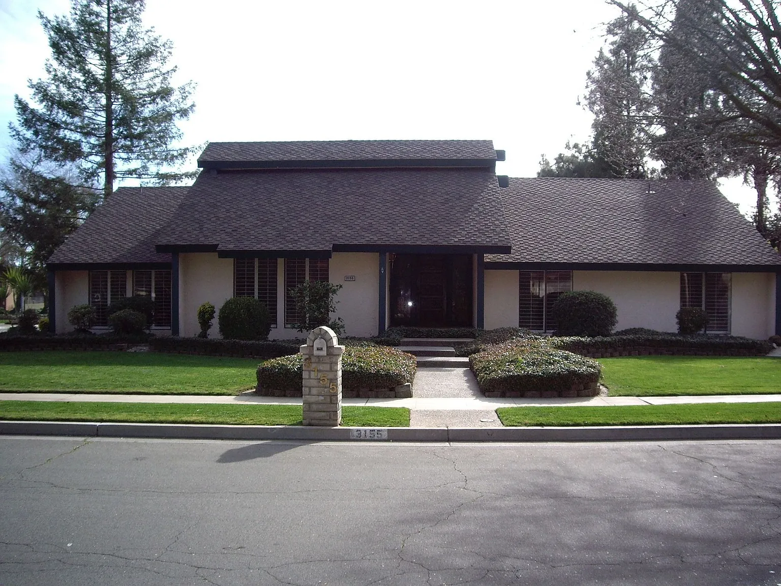 3155 W Los Altos Ave photo 1