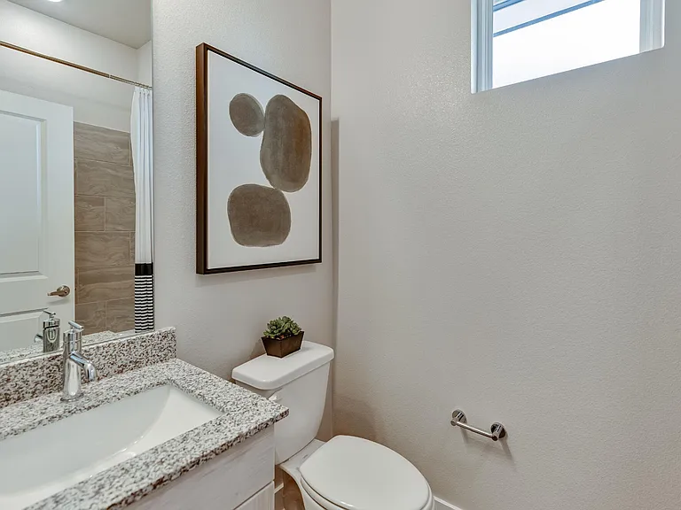 VLux Stoneridge — Photo 39