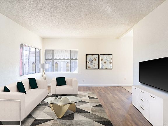 4th image of 15729 Brighton Ave APT D