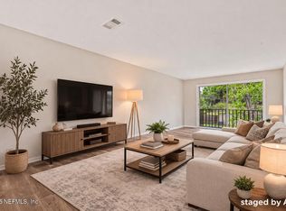 1716 El Camino Rd APT 6, Jacksonville, FL 32216