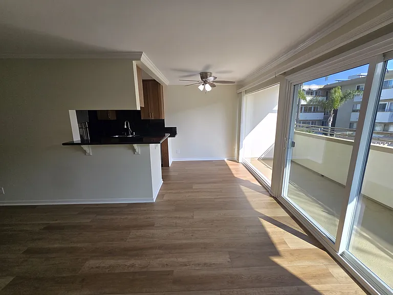 Laguna del Rey Apartments — Photo 60