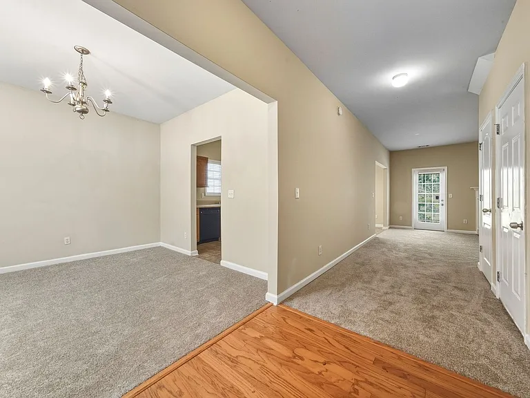 4750 Ferncrest Pl — Photo 11