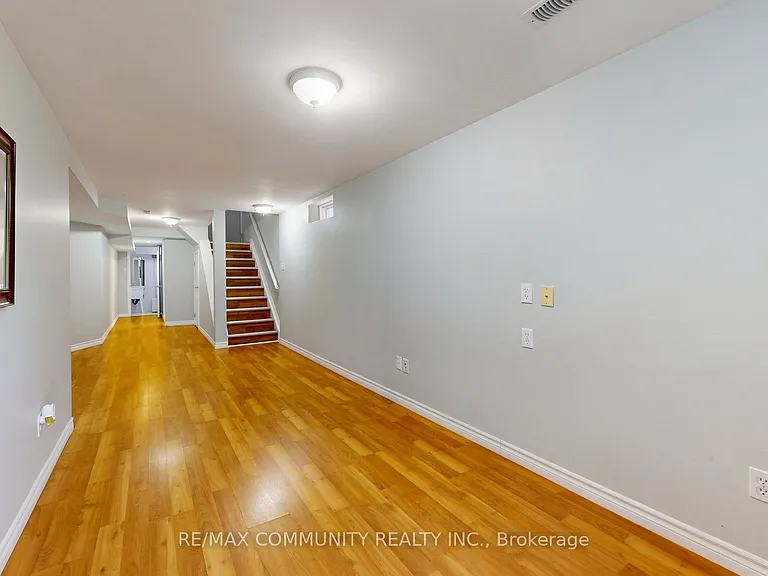 53 Quietbrook Cres #BASEMENT — Photo 16