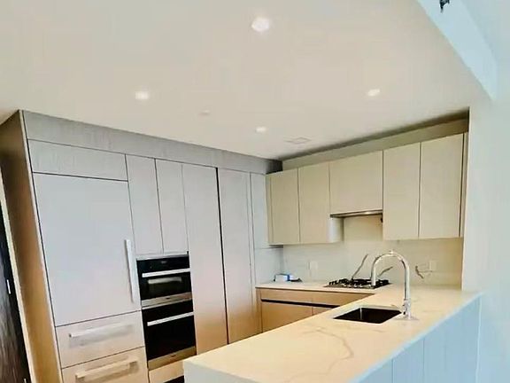 2nd image of 13336 37th Avenue #6F