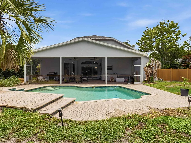 5028 Southampton Cir — Photo 31