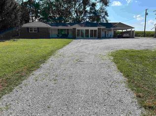 11348 S Us Highway 35, Galveston, IN 46932