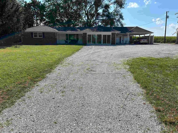 11348 S Us Highway 35, Galveston, IN 46932