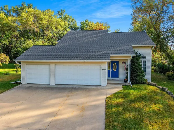 2484 Deckner Ave, Green Bay, WI 54302