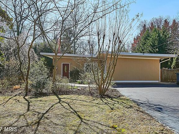 2nd image of 6803 Valley Brook Dr
