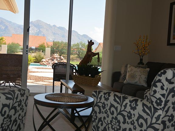 5th image of 10998 Mountain Breeze Dr