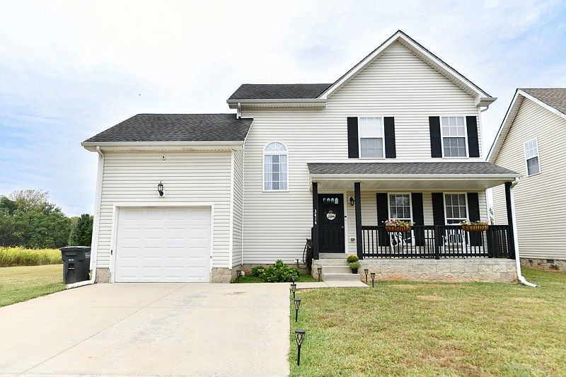 1st image of 3414 Foxrun Ln