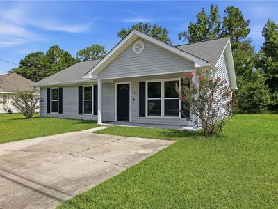 159 S Cherrywood Ln, Pearl River, LA, 70452