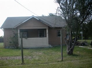 1490 Avalon St, Beaumont, TX 77707
