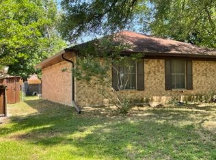 300 Hampton Ave, Corsicana, TX 75110