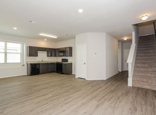 5536 Willamette Dr, Fort Worth, TX 76119