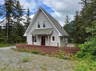 6738 Sherri St, Juneau, AK 99801