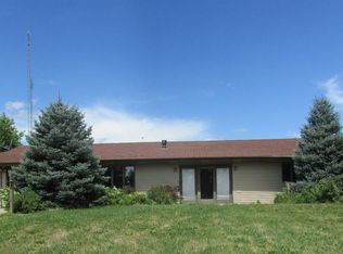 2155 Goldfinch Ave, Audubon, IA 50025