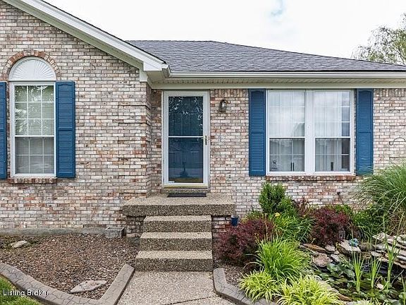 5706 Garden Trace Circle-10