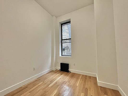 5th image of 1063 Bedford Ave #A1
