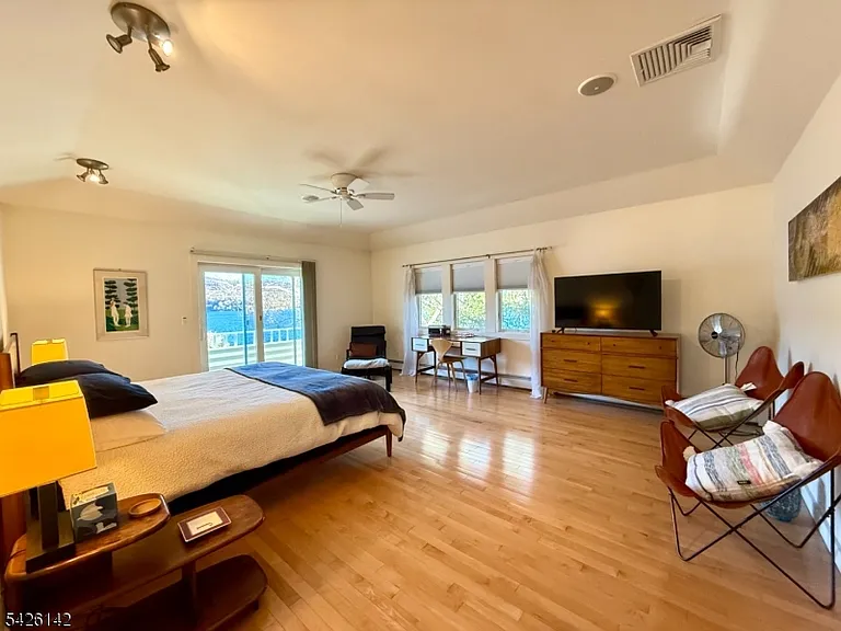 73 Forest Lake Dr — Photo 24