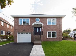 6 Bretton Rd, Yonkers, NY 10710