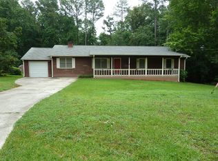 55 Stone Wood Ln, Lawrenceville, GA 30046