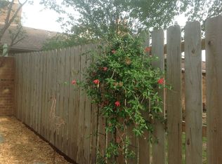 3020 S Oak Ave, Springfield, MO 65804