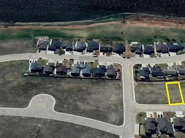 3606 39th Ave, Bonnyville, AB T9N 0E8