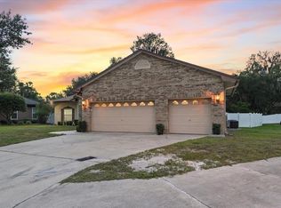 448 Lake Harris Dr, Lakeland, FL 33813