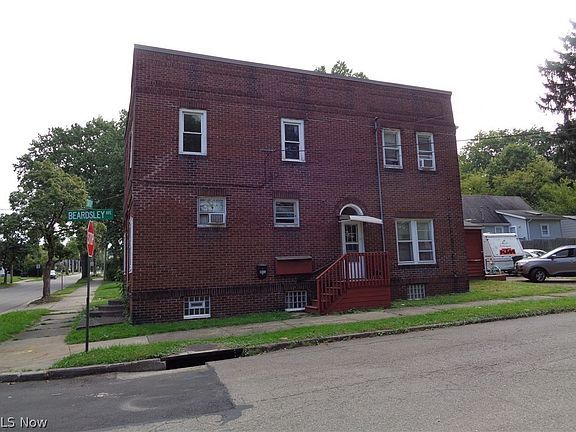 3rd image of 440 Stanton Ave
