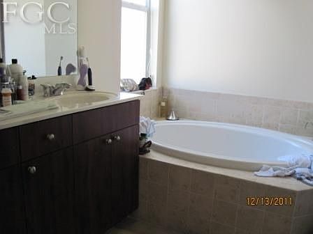 5th image of 1202 SE 23rd St