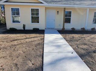 3205 Newport St #A, Newport, NC 28570