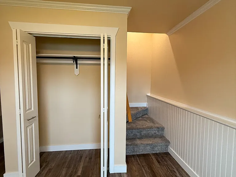 9440 Arlene Dr — Photo 7