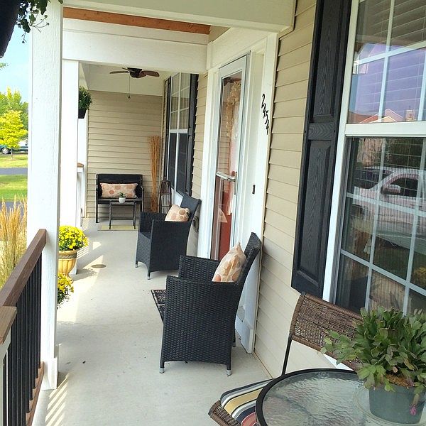 2nd image of 2454 Fen View Cir