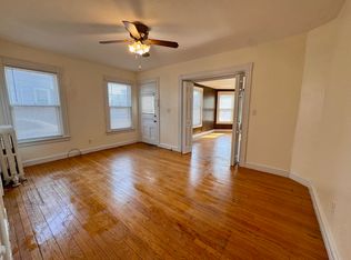 123 Center St, Manchester, CT 06040