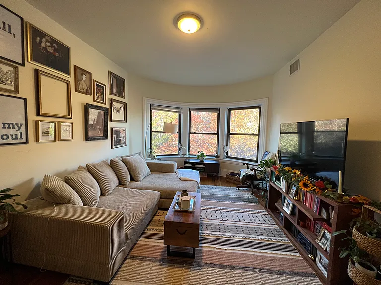 1463 Beacon St #43 — Photo 3