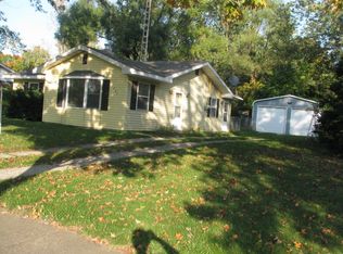 2407 Emerald Dr, Niles, MI 49120