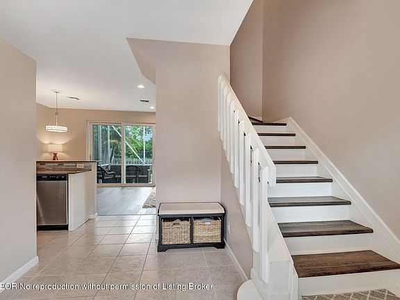 3rd image of 6329 Crescent Lake Way #6329