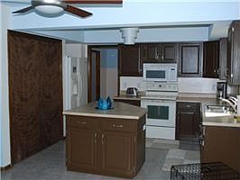 5th image of 304 Odessa Ln