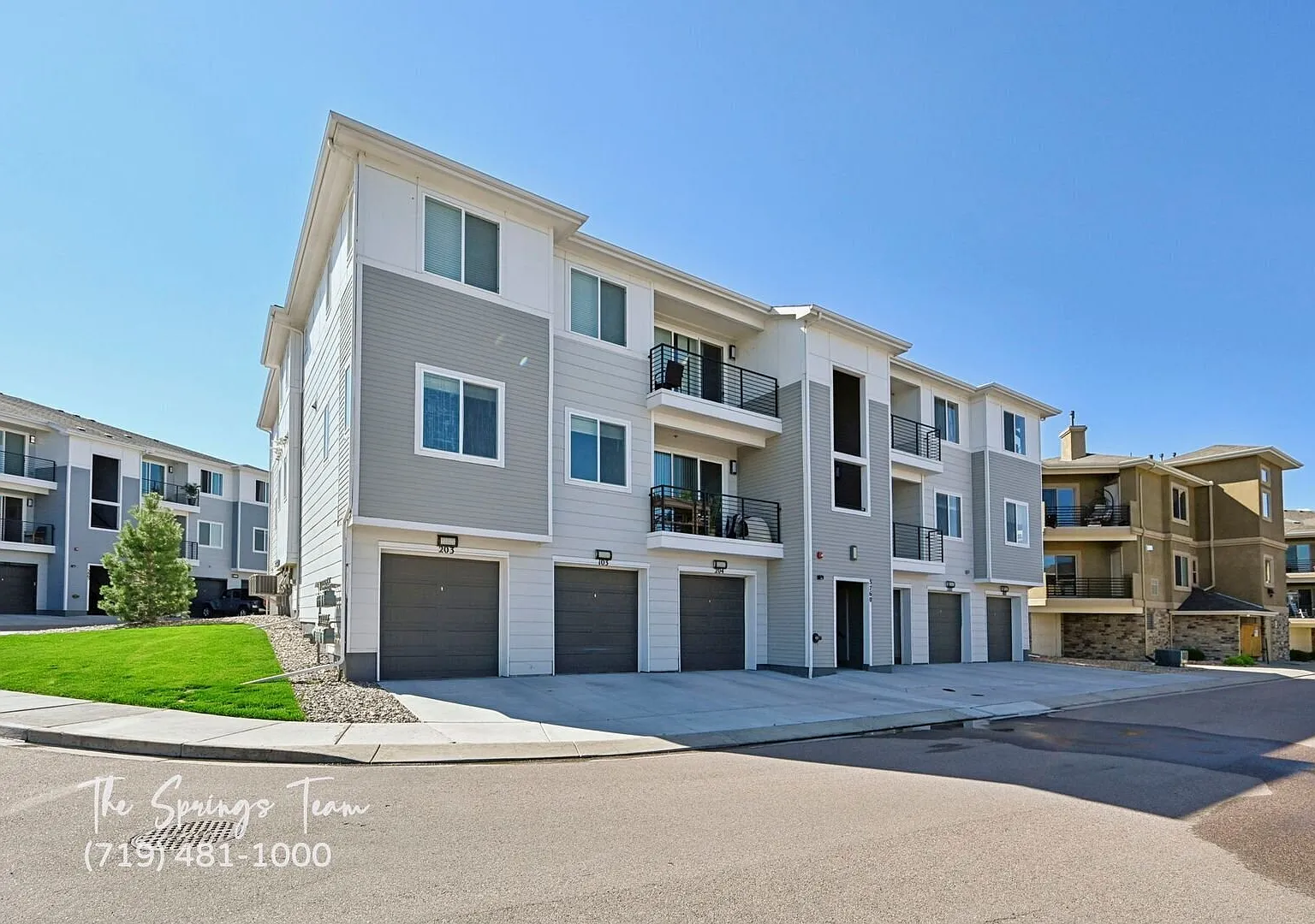 Beautiful 2 Bd Condo With 2-Car Garage & Private Walk-Out Patio! — Photo 1