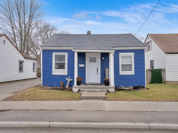 14 McNaughton Ave, Chatham Kent, ON N8A 1R8