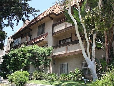 1st image of 1310 Barry Ave APT 206