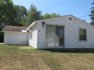 734 Lions Dr, Rome City, IN 46784