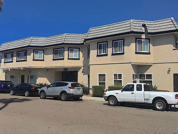 2nd image of 124 Elder Ave Unit B