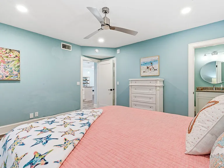 4950 Gulf Blvd #608 — Photo 32