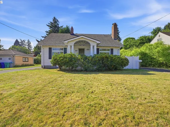 10632 NE Skidmore St, Portland, OR 97220