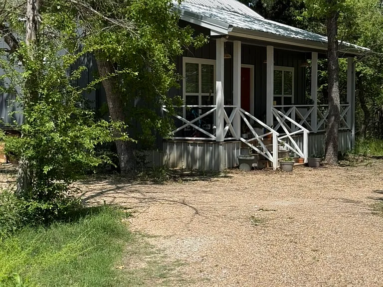 423 Sweet Pea Ln — Photo 15