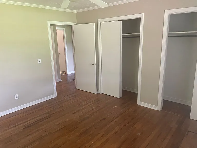 515 Lee Road 400 — Photo 8