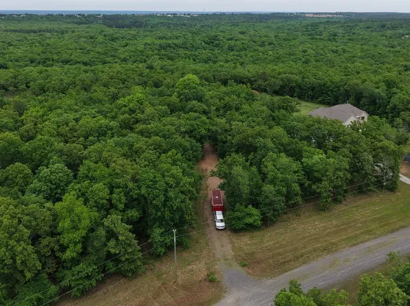 Young Wooley Dr, Jacksonville, AR 72076